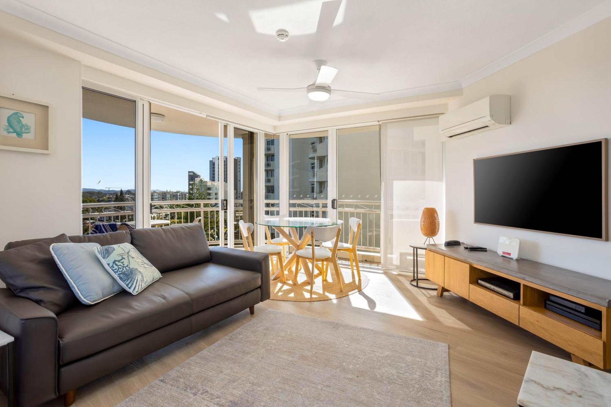 Ultiqa Burleigh Mediterranean Resort Gold Coast Eksteriør billede